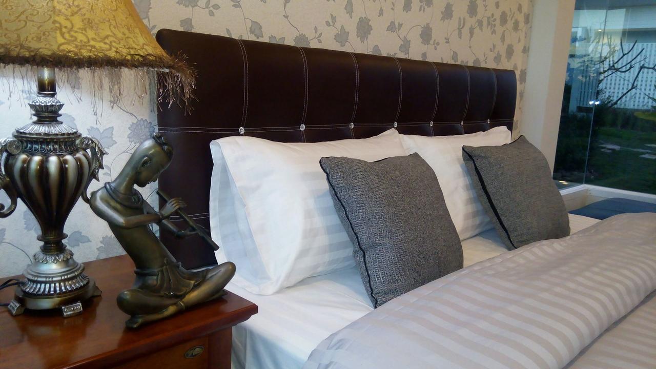Bluemoon Riverside Phibun Mangsahan Dış mekan fotoğraf